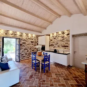  Apartment Stazzo San Teodoro La Quercia Piscina Condivisa